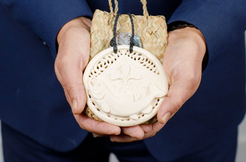 Gift from Te Ātiawa o Te Waka-a-Māui an honour for Grant Rosewarne